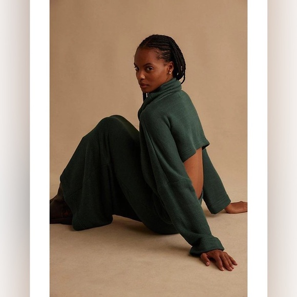 Free People Milley Reversible 2-Piece Set, Green Knit Turtleneck & Skirt- NWOT - Picture 2 of 14